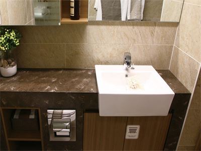 Lắp đặt nội thất cao cấp cho phòng tắm khách sạn (phòng superior)